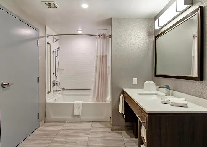 Home2 Suites By Hilton Edmonton South