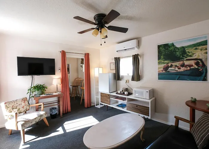 Jonquil Motel