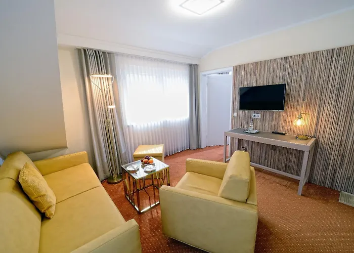Wellnesshotel Rothfuss Mit Spa Und 2 Schwimmbaedern