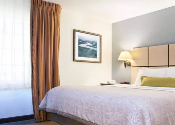 Mainstay Suites Southfield-Detroit
