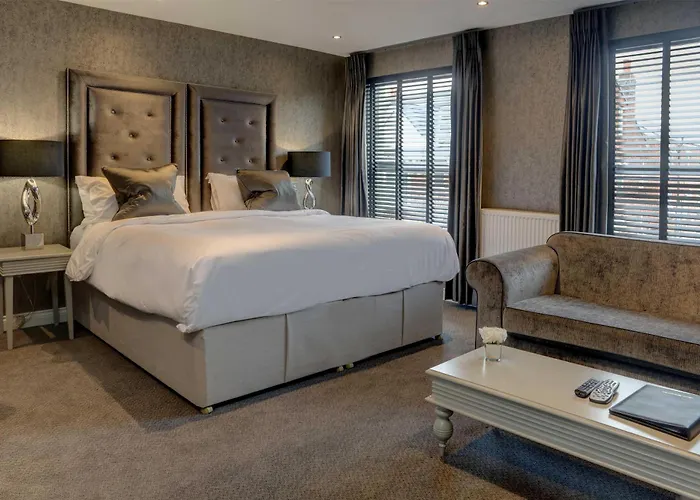 The Bold Hotel; BW Signature Collection