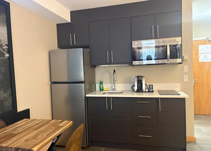 Super 8 By Wyndham Valemount