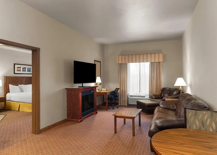 Baymont Inn & Suites By Wyndham Sturgis