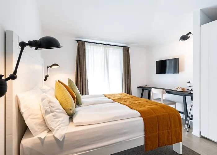 Seta Hotel