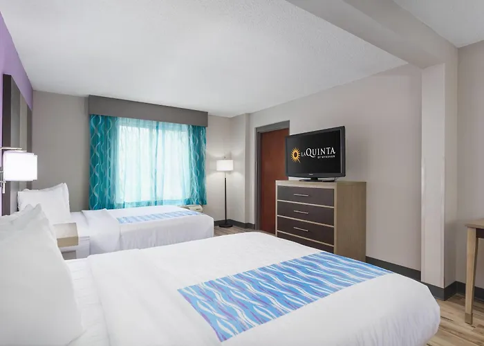 La Quinta By Wyndham Clarksville