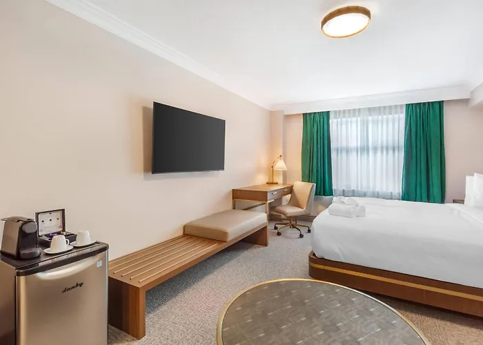 Velora Hinton, An Ascend Collection Hotel
