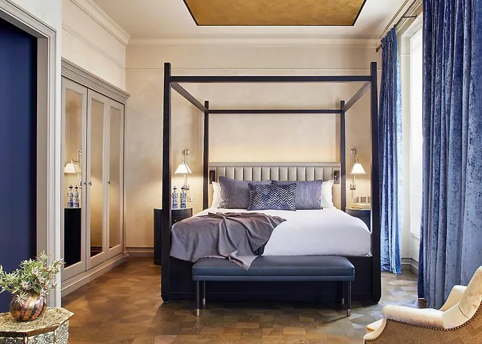 Hotel De Montesquieu