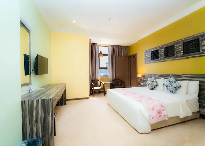 Hig Hotel & Convention