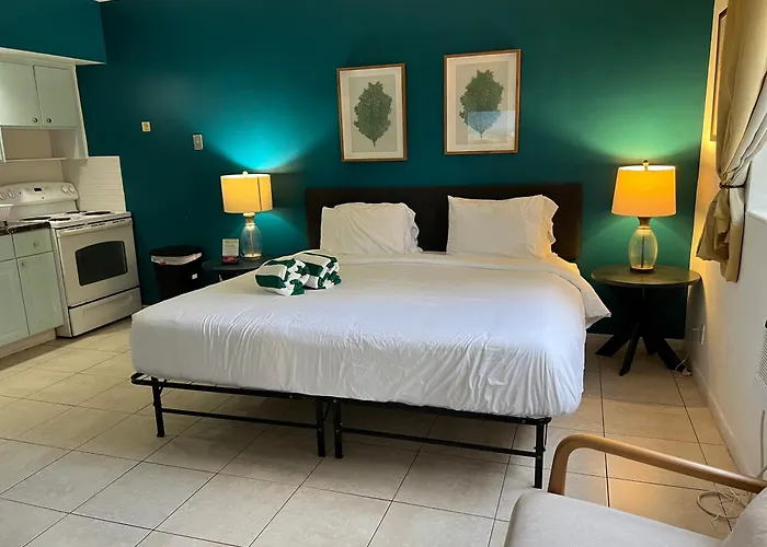 Dee Jay Beach Resort