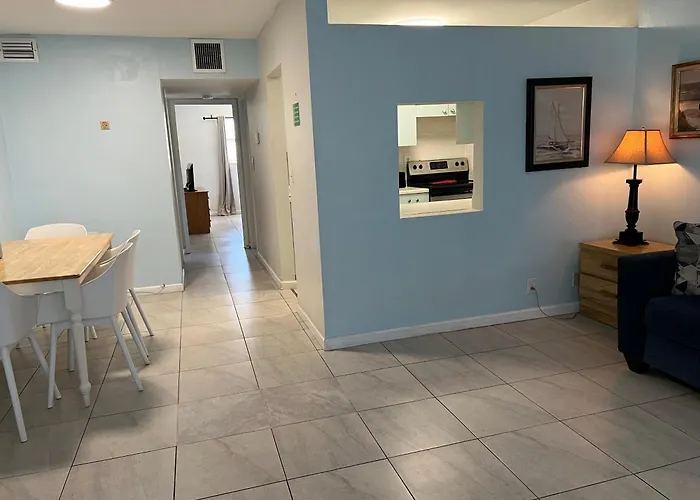 Dee Jay Beach Resort