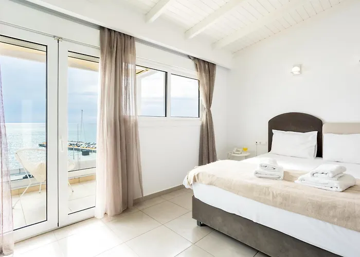 Coral Hotel - Hotelia Hospitality Group