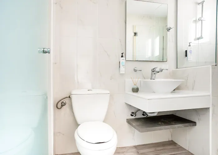 Coral Hotel - Hotelia Hospitality Group
