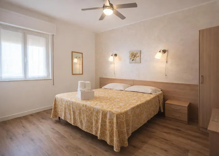 Hotel Costa Azzurra -Free Parking - Easy Stay -Spotorno