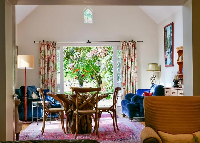 Spacious Cottage - Walk To Crieff