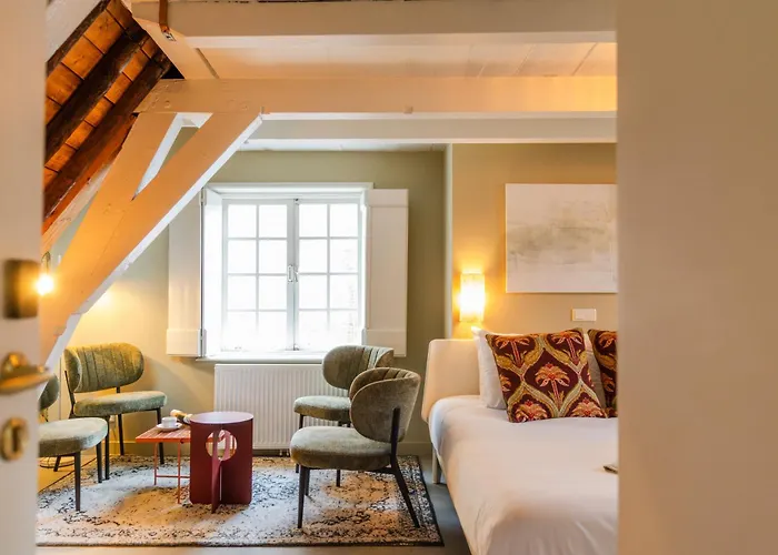 Brass Hotel