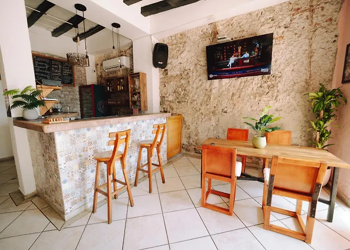 Casa Zahri Boutique Hostel