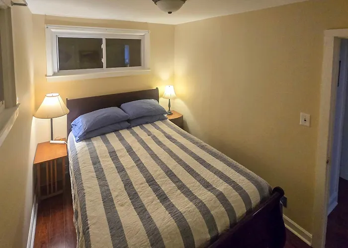 Pet-Friendly Cabin W/ Dock On Claytor Lake!