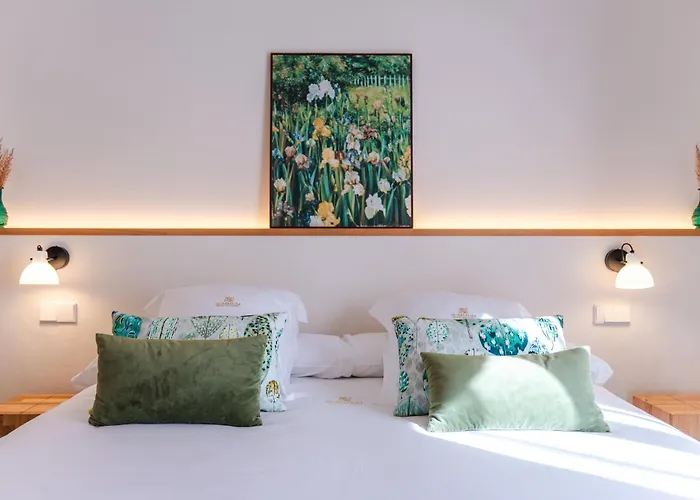 Hotel Boutique Monells Summum