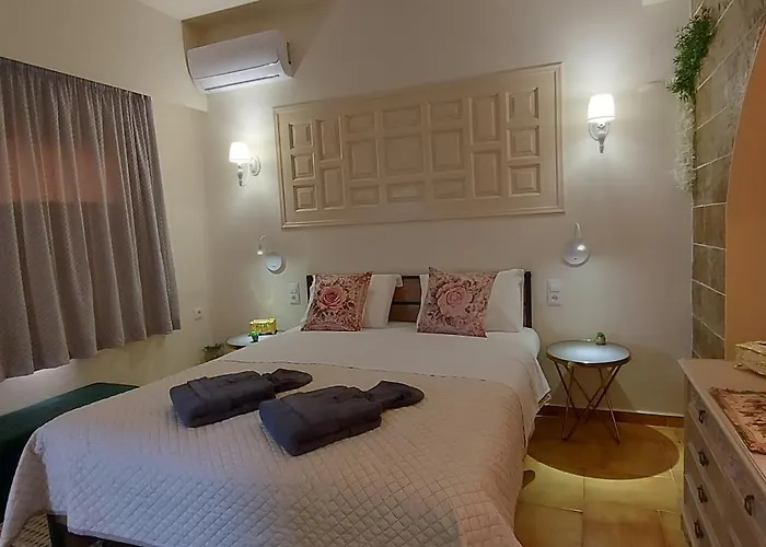 Tsaner Apartment&Rooms