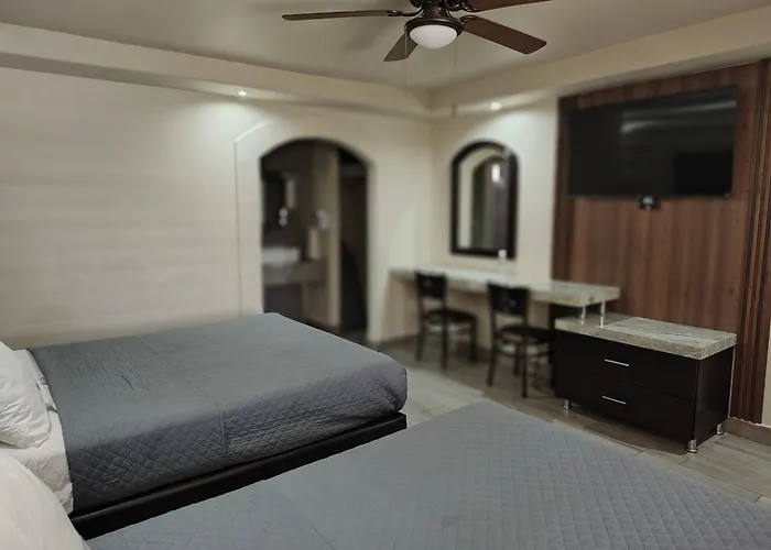Hotel Siesta Real