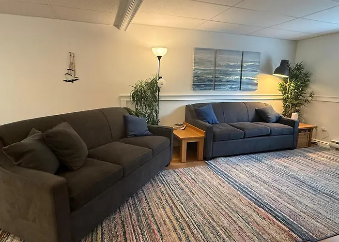 Suite And Simple