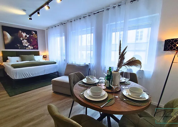 ELApart by Homely Stay - Moderne Apartments direkt im Stadtzentrum mit Self-Check-in