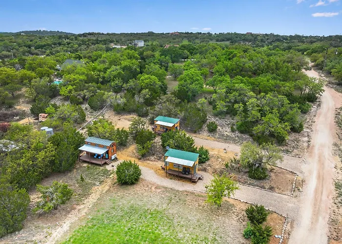 Arbor House Of Dripping Springs - Hound Hollow