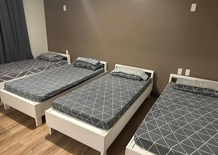 D'Elements Hotel And Dormitory