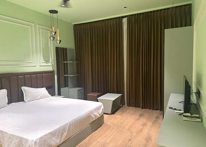 Kuber Hotel