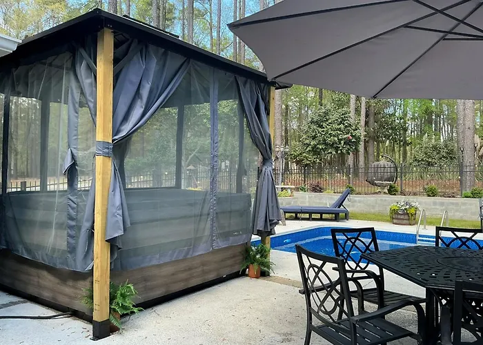 Georgia'S Nature Retreat On Old Mill Pond