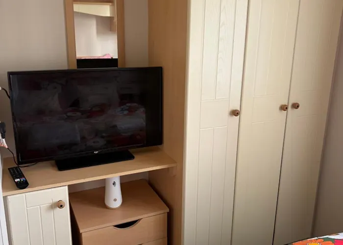 Browns Caravan Rentals, 8 Berth, The Chase, Ingoldmells