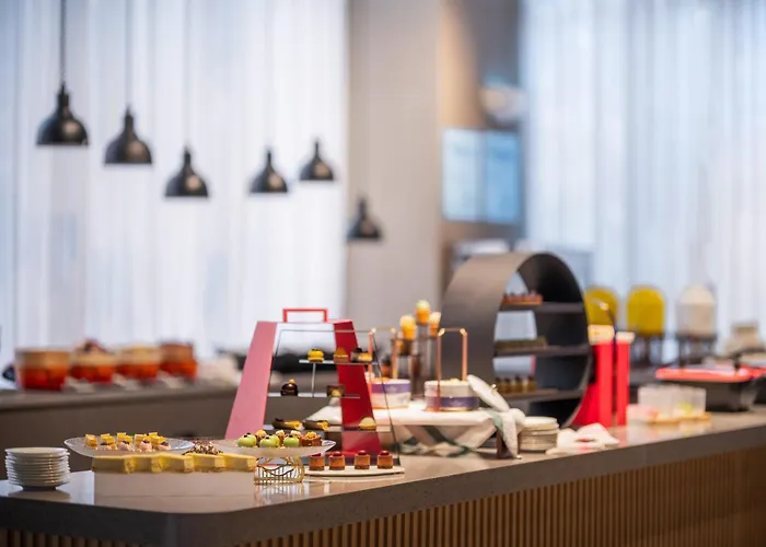 Holiday Inn Express Taizhou Toumen Port By Ihg
