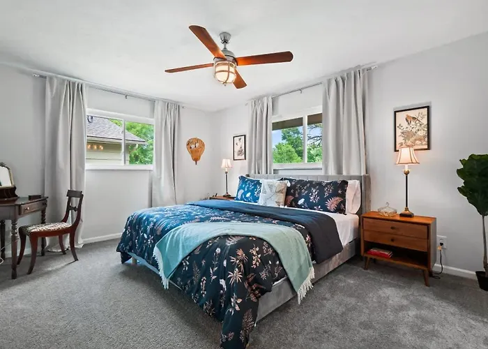 Spacious And Luxury Designed Ranch With Game Room