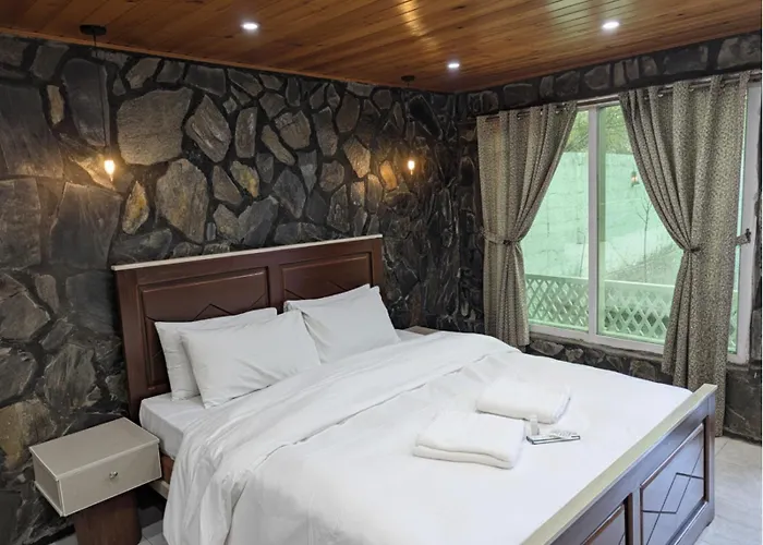 Comfort Hotel & Huts