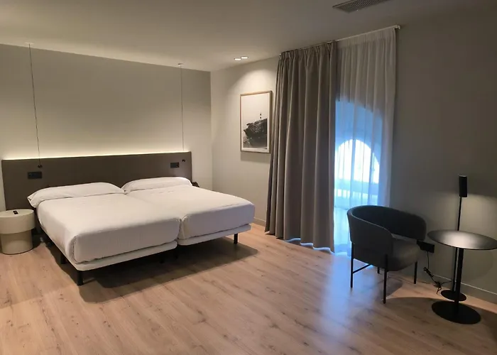 U-Hotel Aduana Ribadeo