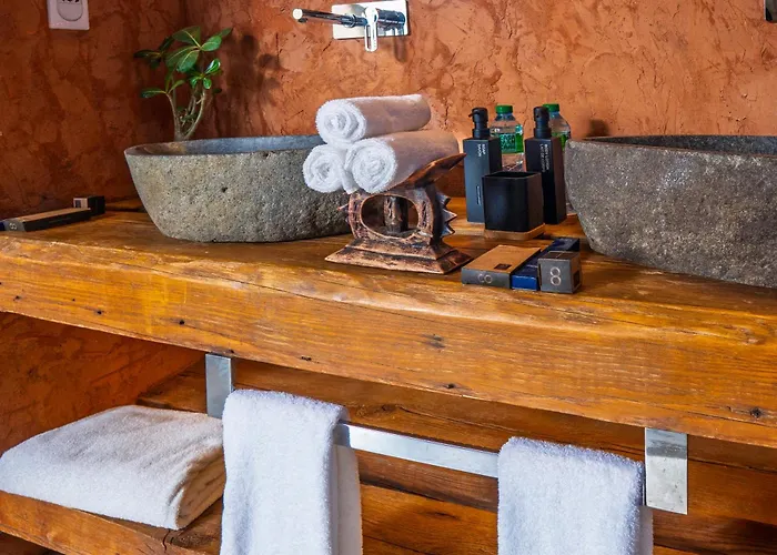 Casa del Toro Luxury Ranch