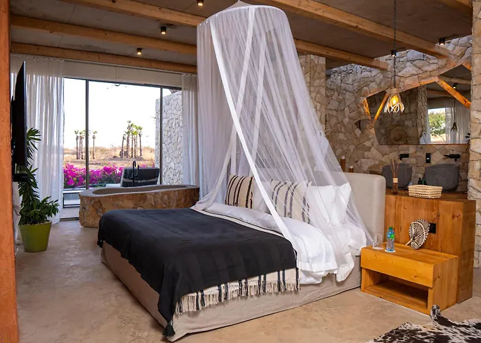 Casa del Toro Luxury Ranch