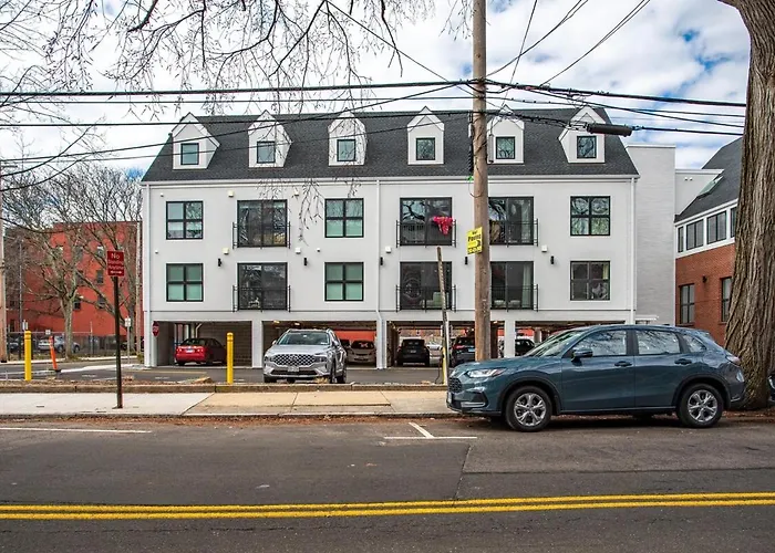 Stylish Yale Wooster Square Downtown Laundry