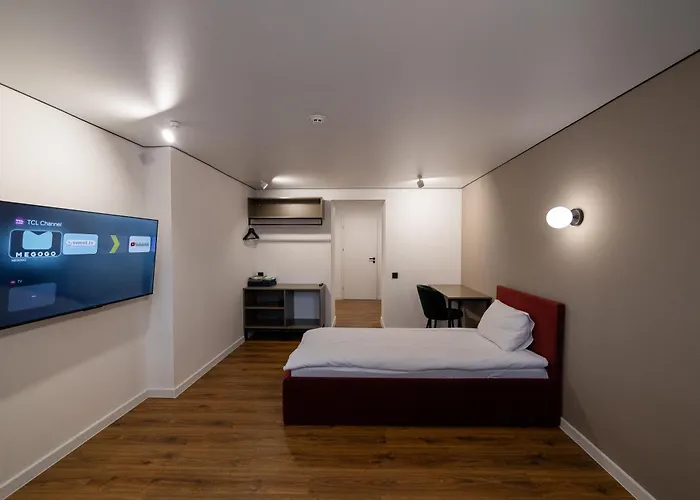 N17 Hotel