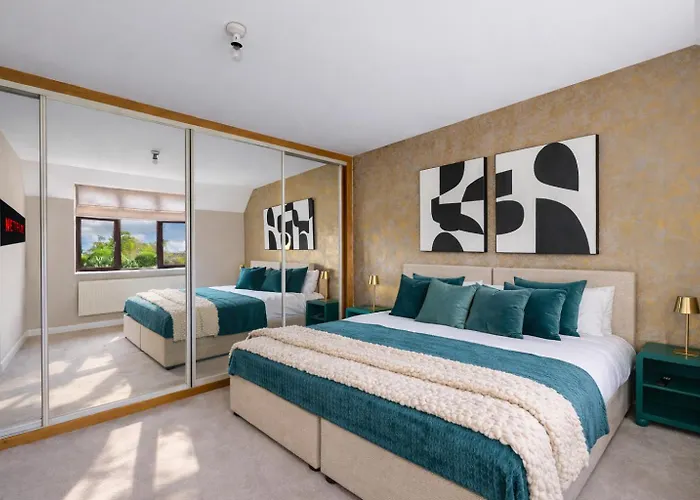 Meadows House I Detached I Driveway Parking I Near Taplow Station With Direct Trains To Central London In 30 Minutes I Fast Wifi I Self-Check-In I By Yoko Property