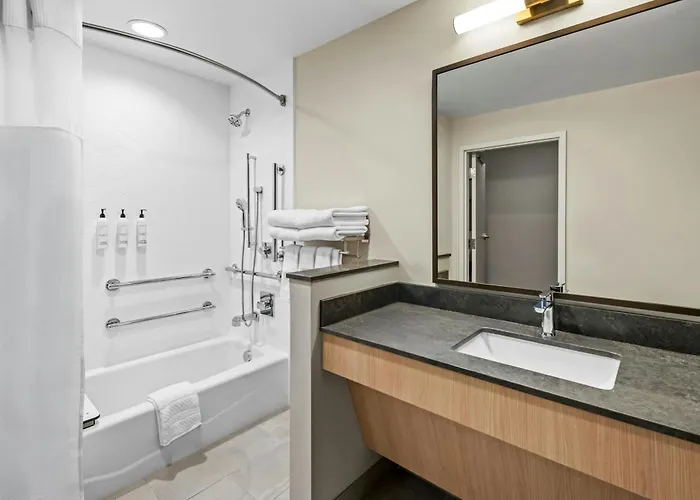 Fairfield By Marriott Inn & Suites Emporia