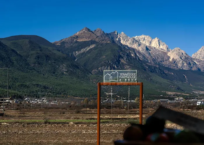 Lijiang Tennessee Moutain Lodge & Cafe - A Luxury Farmstay With Jade Dragon Views At Baisha Village - Free Pick-Up From Airport&Railway Station For 3-Night Stays