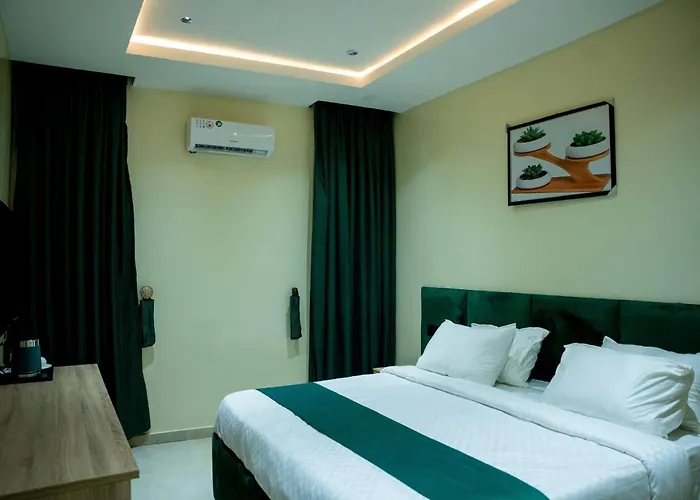 Nirvana City Hotel