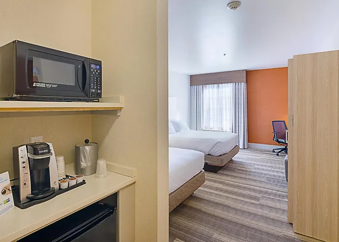 Holiday Inn Express Lexington By Ihg