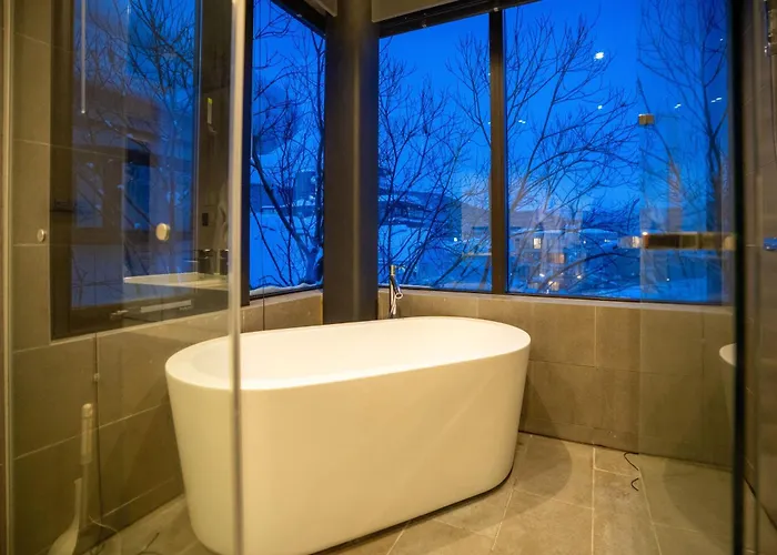 Matthew Suites Hotel
