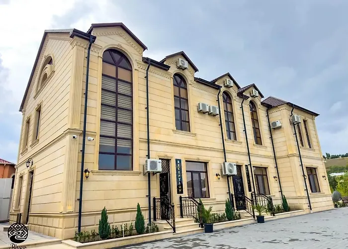 River Hotel Restaurant
