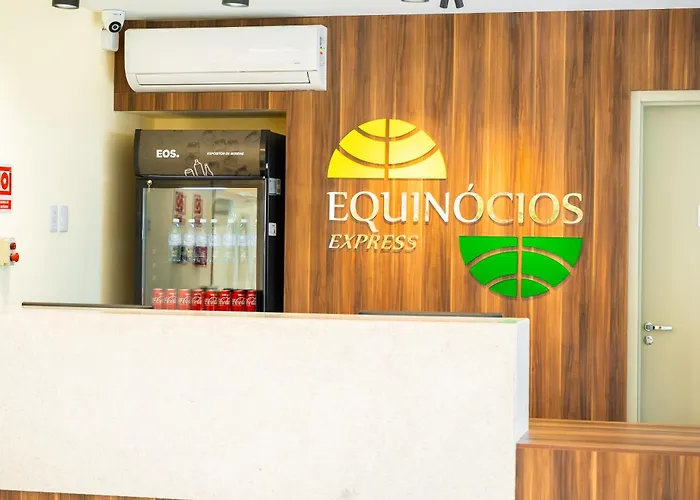 Hotel Equinócios Express