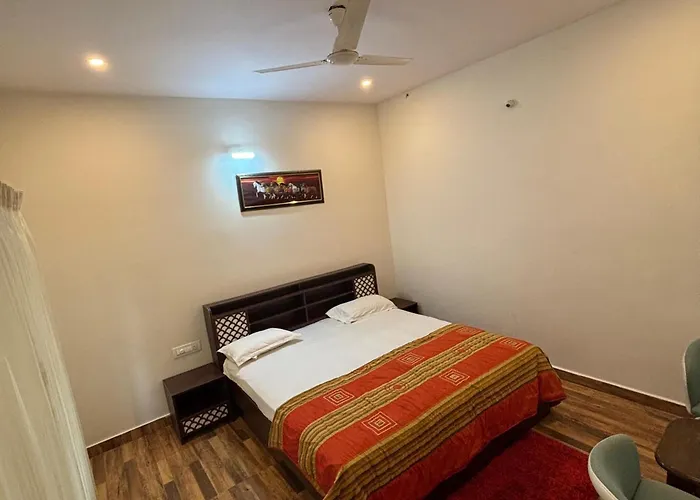 Good Earth Swimming Pool Homestay