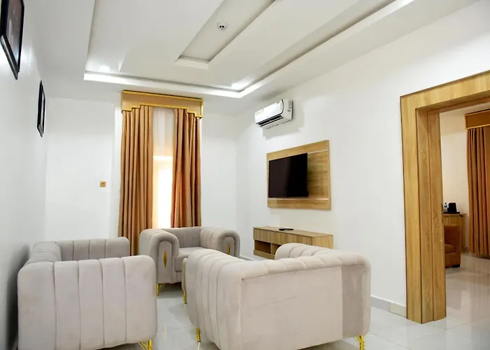 Immaculate Excellence Luxury Hotel