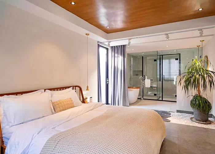 Sanfuyizhai Homestay